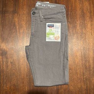 Denizen From Levi’s 216 Skinny Fit Jeans